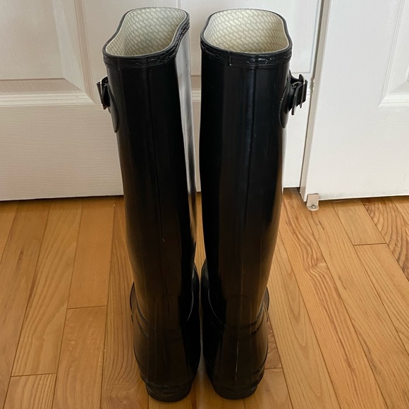 Hunter Women’s Tall Rain Boot w/ Fleece Lining - Picture 8 of 8